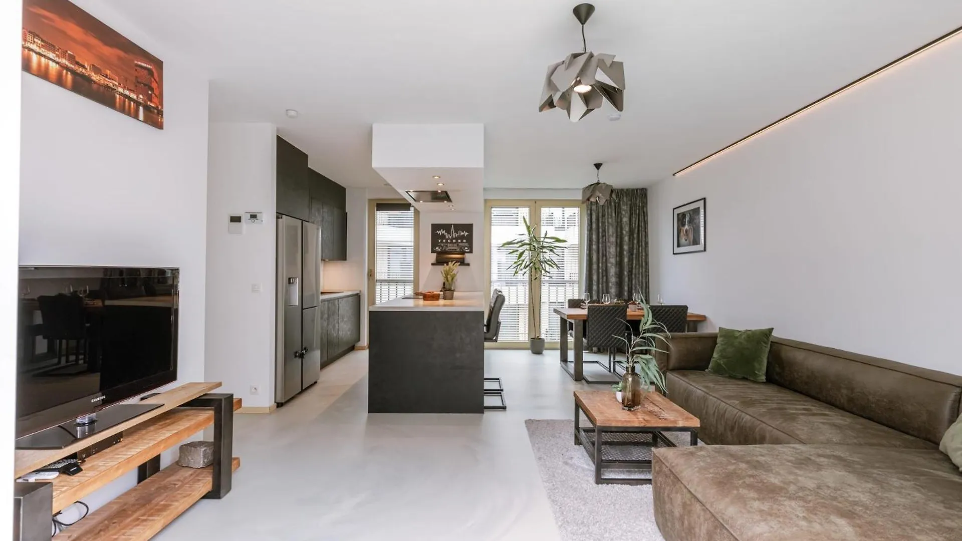Modern Apartment With Large Terrace Antwerp