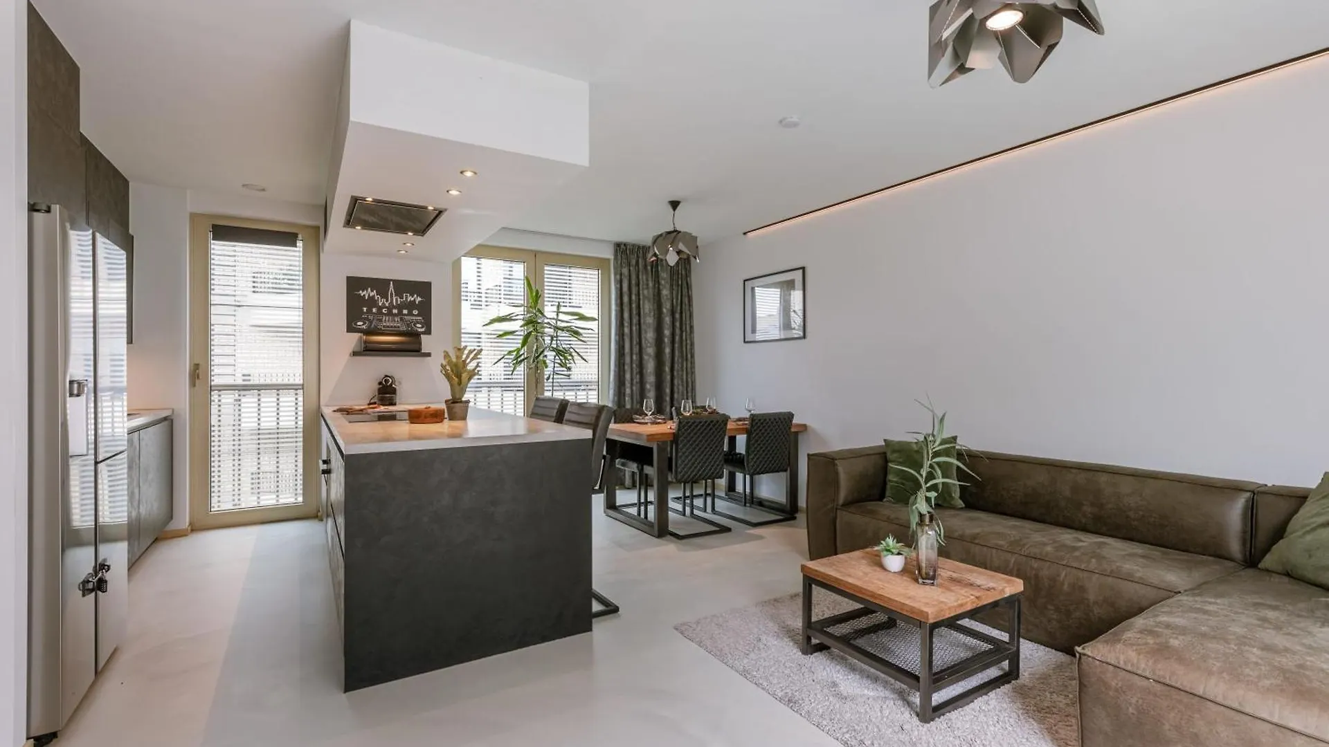 Modern Apartment With Large Terrace Antwerp