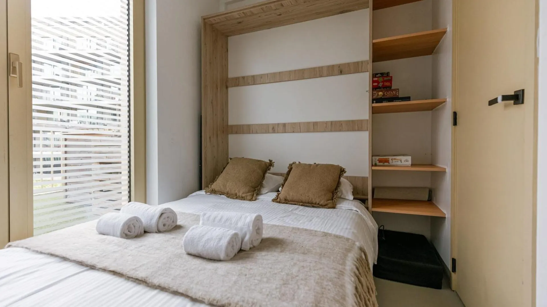 Modern Apartment With Large Terrace Antwerp Belgium